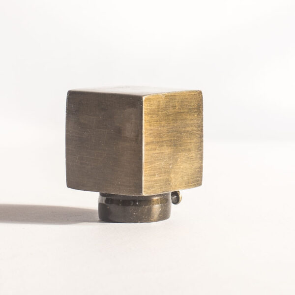 Ponteira Para Varao de Cortina 28mm - Cubo ouro velho