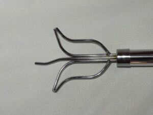 Ponteira Para Varao de Cortina 28mm - Tulipa cromada